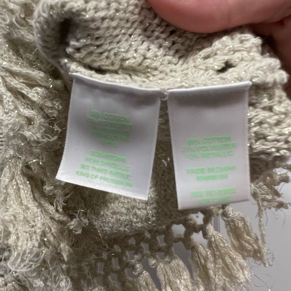 Lilly pulitzer limon sweater sleeveless metallic top - Picture 6 of 10